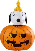 Rubies at Party City Peanuts: Snoopy and Pumpkin Lawn Inflatable by Rubies, 3.5 feet