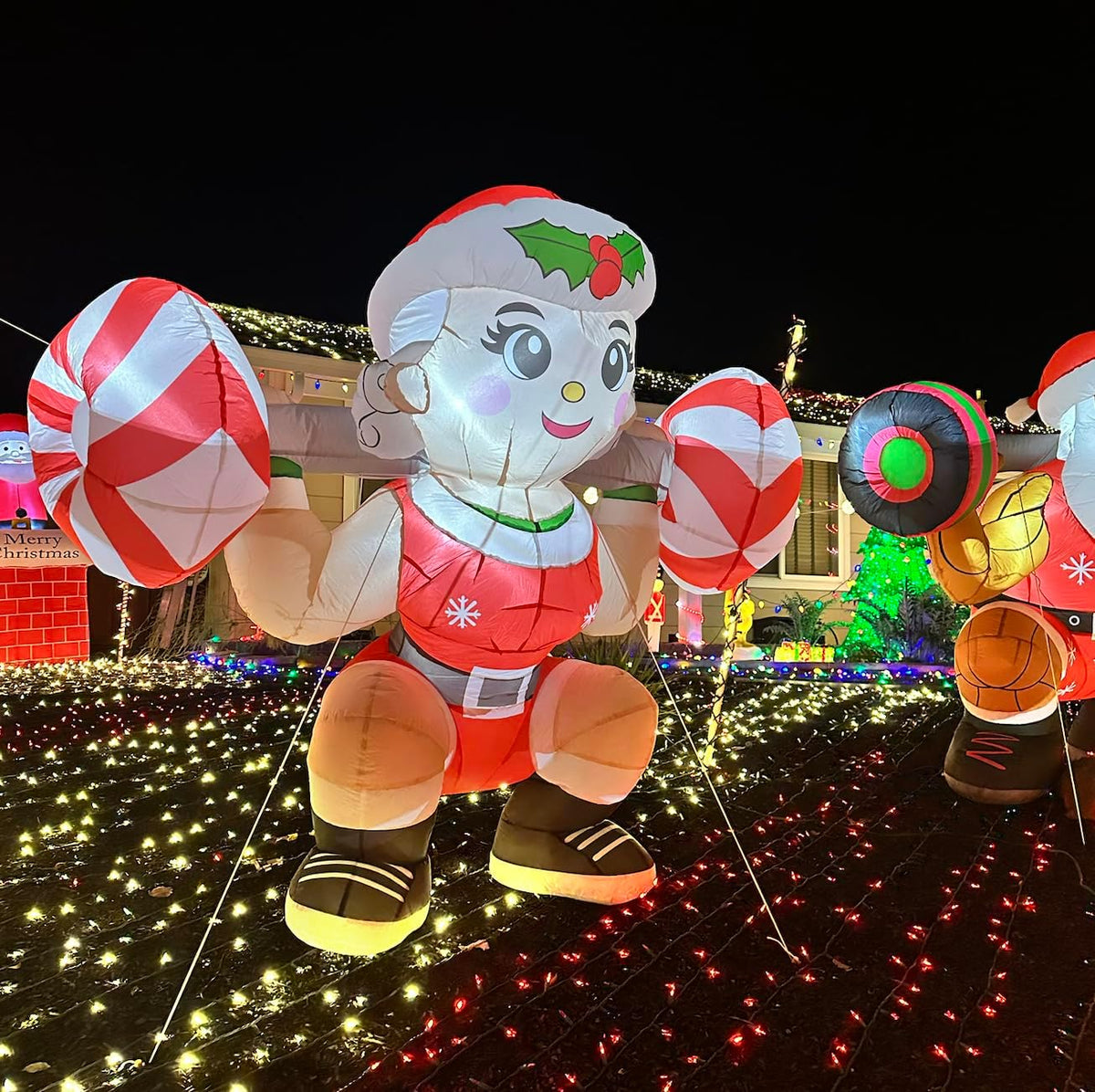 6FT Mrs. Claus Squatting Inflatable – Christmas Fitness Yard Decoration / Holiday Gym Santa Display with